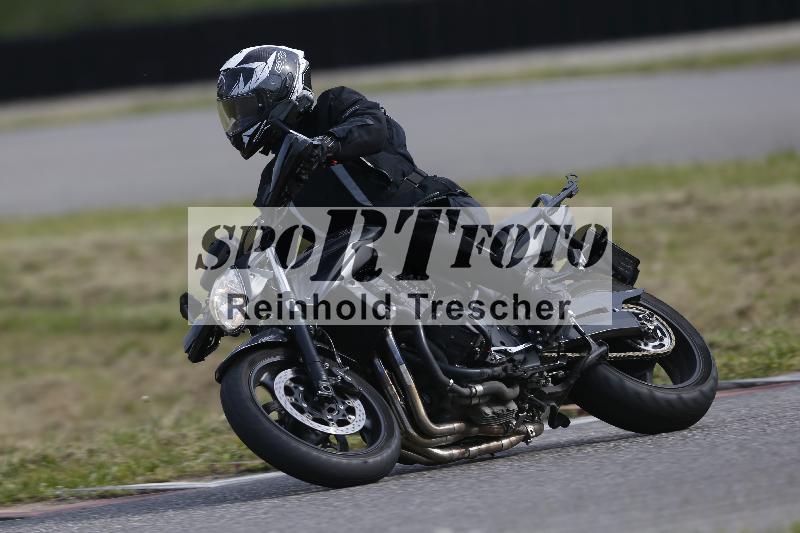 /Archiv-2024/17 01.05.2024 Speer Racing ADR/Schnuppertraining